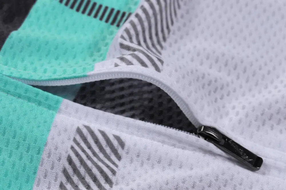 Quick-drying and breathable cycling equipment M J Fitness