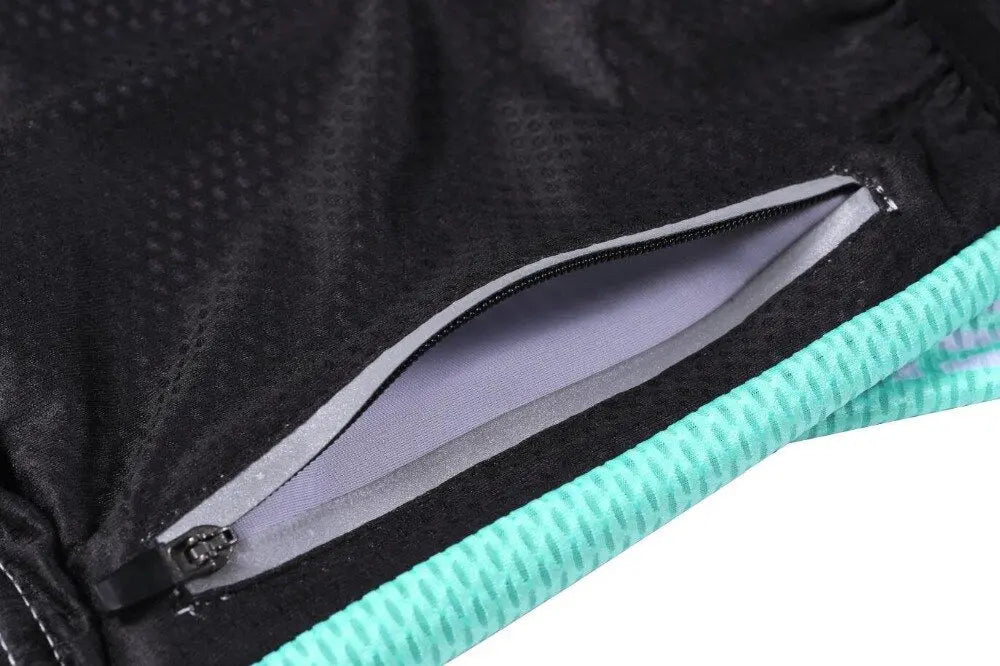 Quick-drying and breathable cycling equipment M J Fitness